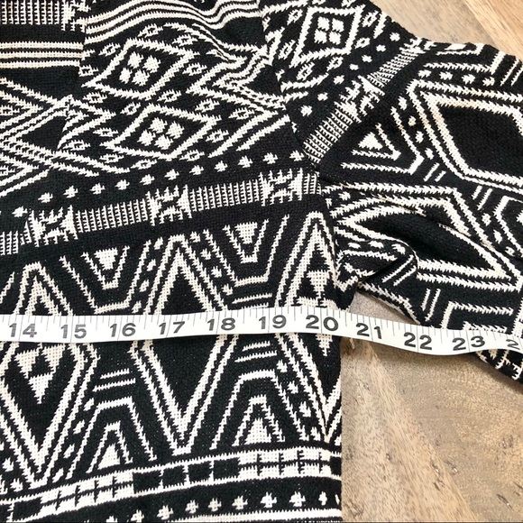 Tribal print cardigan/jacket - Picture 9 of 10